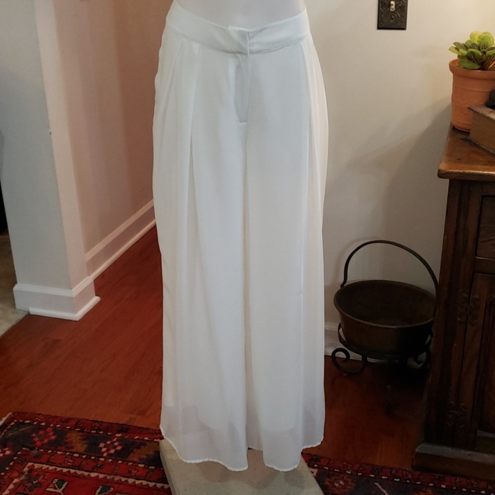 Elegant White Women's Wide-Leg Pants